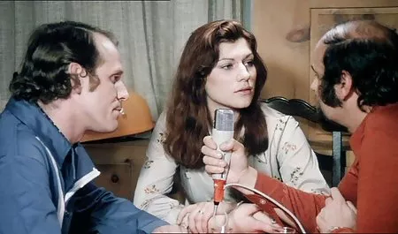 Lela Star nimmt ein Seifenbad kostenfreie deutsche erotikfilme