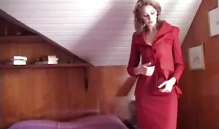 Verrückter sexy deutschsprachige erotikfilme Teen Femdom Fußfetisch mit Alexis Brill Cindy