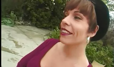 Hot blonde Teen Lesben ficken mit Strapon geölt und Zauberstab deutsche gratis erotikfilme