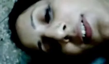 Sie gossen es in den Arsch. kostenfreie deutsche erotikfilme 1