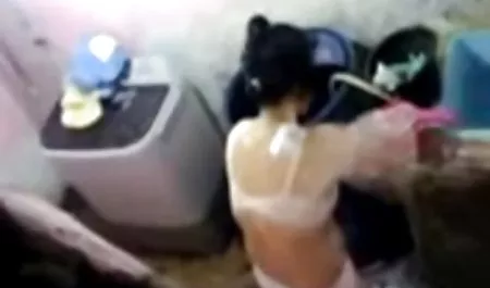 Amateur arabische Freundin saugt und fickt mit deutschsprachige erotikfilme