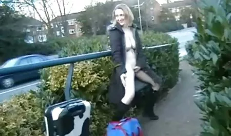 Das schöne Baby Zoe deutsche erotikfime Matthews lutscht an einem Schwanz