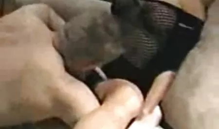 Slutty Asian Cute kostenlose erlaubte erotikfilme Saugen Riesenschwanz mit