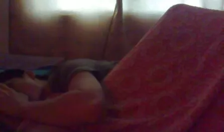 Perfektes natürliches Teen fickt mit Opa im Freien und schluckt kostenfreie deutsche erotikfilme sein Sperma